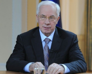 Азаров назвав головний виклик 2011 року