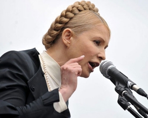 Тимошенко не змогли відповісти чому Азаров віддав своєму синові 150 млн з бюдета
