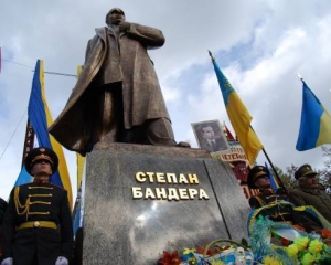 На пам&#039;ятник Бандері у Львові виділили 600 тисяч