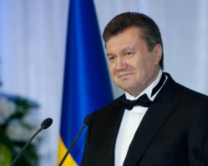 Янукович побажав українцям нових сподівань і впевненості
