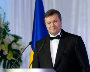 Янукович улучшил жизнь малообеспеченных семей на 60 гривень