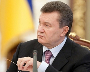 Янукович працевлаштував у Криму звільненого міністра