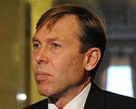 БЮТ розкритикував проект виплат при народженні дітей від Януковича