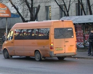 У Севастополі водій маршрутки побив пасажирку через пом'яту купюру