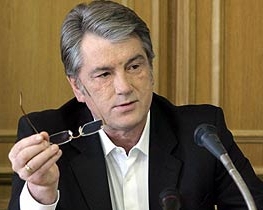 Ющенко раскритиковал Януковича за язык