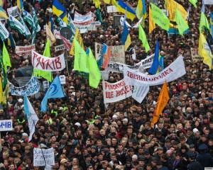 Підприємці вимагають порушити справи проти Колесніченка та Могильова