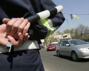 Росіянину, який відкусив палець даішнику, загрожує п'ять років в'язниці