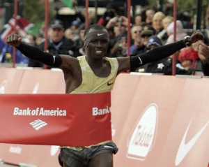 Олімпійський чемпіон дивом залишився живий після автокатастрофи