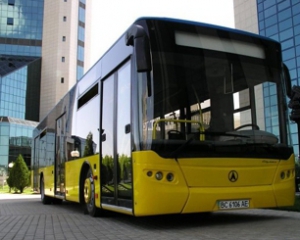 Міста-господарі Євро-2012 отримають 480 автобусів та тролейбусів