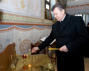 Теракт у "Домодєдово": Янукович висловив співчуття Медведєву