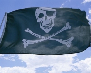 Пираты везут захваченных украинцев в Сомали