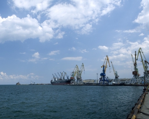 Судно с 600 тоннами табака подало сигнал SOS у берегов Крыма
