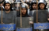 По демонстрантам в центре Каира стреляли снайперы