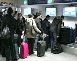 Донецкий аэропорт первым в Украине откладывает рейсы в Египет
