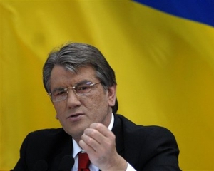 Ющенко пообещал приоткрыть завесу над делом о своем отравлении