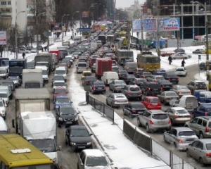 Для дорог Киева составили топ-9 узких мест в "час пик"
