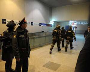 По делу о теракте в Домодедово арестованы трое молодых людей