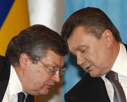 Янукович наказав Грищенку летіти до Америки