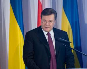 Янукович хочет узаконить продажу земли 