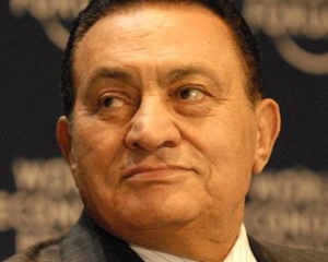 Мубарак не собирается в отставку