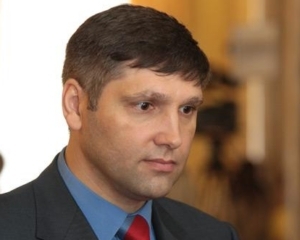 &amp;quot;Регіонал&amp;quot; переконує, що Янукович навіть не на камери розмовляє українською