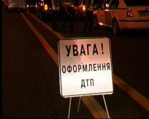 На Тернопольщине из-за непогоды столкнулись более десяти автомобилей
