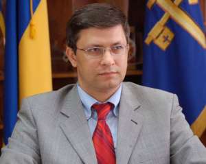 Екс-губернатор Тернопільщини, якого облили сірчаною кислотою, у реанімації