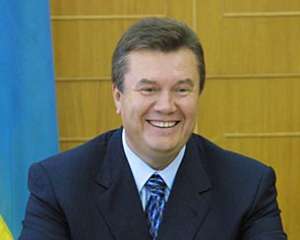 Януковича похвалили за його українську мову