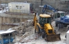 В столице возобновили скандальное строительство возле Софии Киевской
