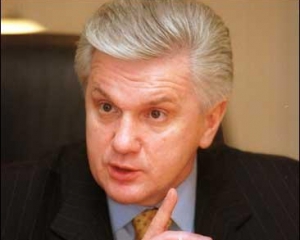 Литвин боится, что реформаторов Януковича разберут по кирпичикам