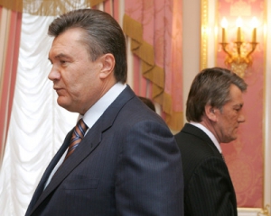 Янукович привітав Ющенка з днем народження