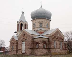 Священник киевского патриархата обещает сжечь себя за отобранный храм