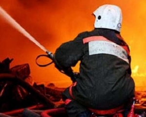 В центре Киева бездомные сожгли дом