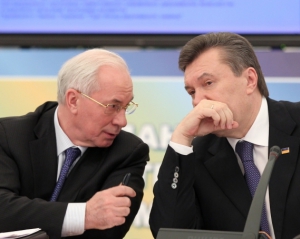Украинцы не довольны Януковичем и Азаровым