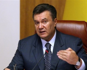 Янукович пророчит шахтерам престижное будущее