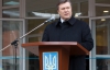 Янукович радить прихильникам двомовності вчити українську 