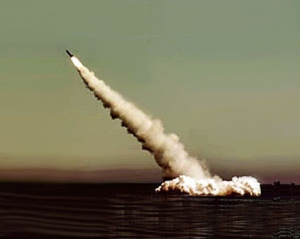 В Росии хотят, чтобы украинцы сконструировали им тяжелую стратегическую ракету