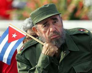 Фідель Кастро йде у відставку