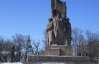 Добкін прибере з центру Харкова монумент на честь радянської влади в Україні
