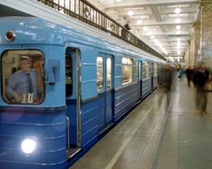 Жебраки у київському метро заробляють по 400 гривень на годину