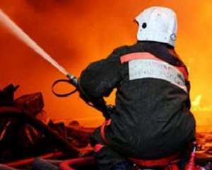У Києві горить будівля СБУ?
