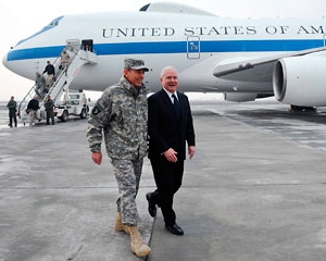 Голова Пентагону прилетів до Афганістану просити вибачення за вбивство дітей