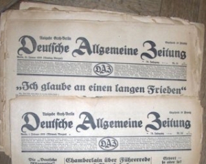 Організатори ЧС з біатлону прикрасили прес-центр нацистськими газетами