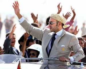 Король Марокко пообіцяв реформи і референдум, щоб зберегти трон