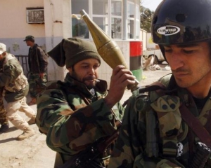 Войска Каддафи отбили городок недалеко от Триполи ценой 40 жизней