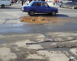 До Євро-2012 дорожні знаки оснастять кирилицею