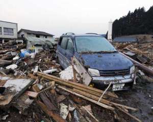 Японія пережила ще 38 поштовхів, українські рятувальники готові допомагати