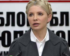 Тимошенко хочет, чтобы Пшонка заставил Азарова заплатить