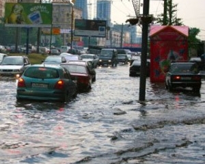 Киев ожидает самое большее за последние пять лет наводнение