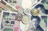 Курс японской иены обваливается рекордными темпами